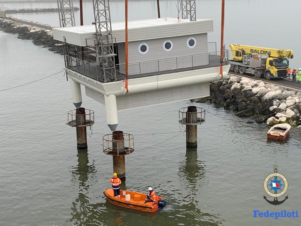 Piloti Ravenna trasferimento capanno (7)