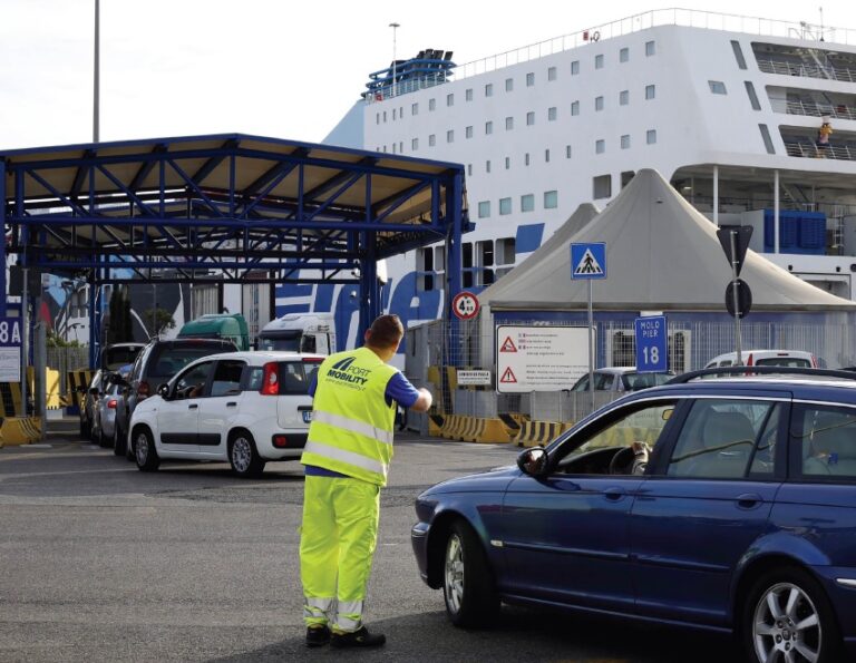 Port Mobility staff AM