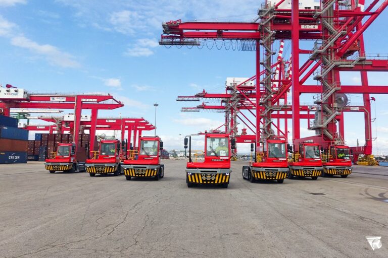 Terberg carrelli per San Cataldo Contaienr Terminal