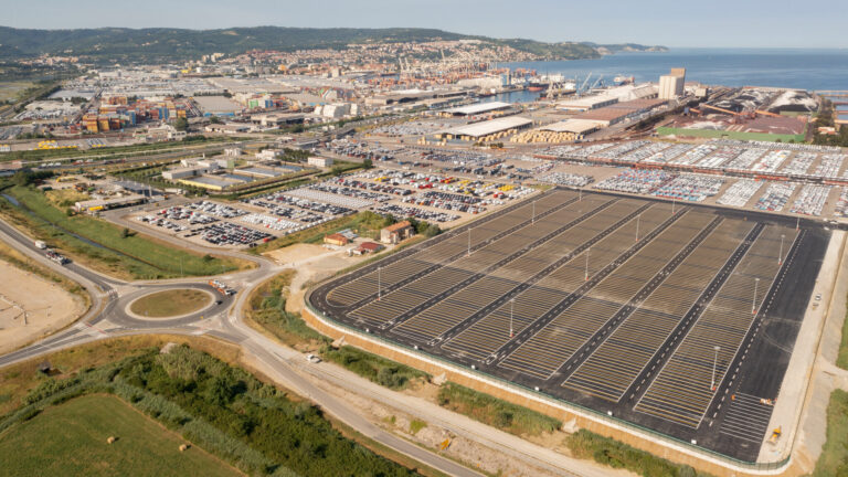 luka Koper new terminal auto