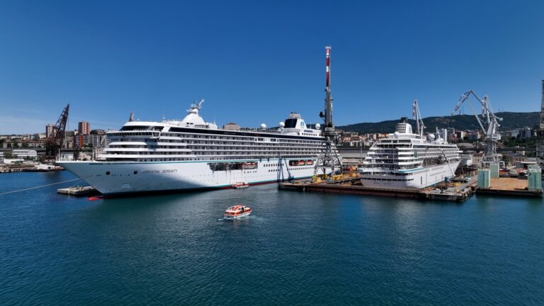 Crystal Cruises – Fincantieri Trieste – bacino carenaggio (2)