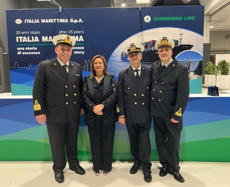 Italia Marittima – anniversario 25 anni Evergreen (1)