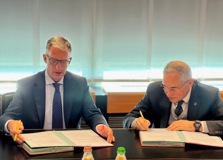 Eni Saipem bioraffinazione firma