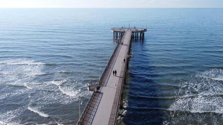 Pontile Tonfano-Pietrasanta