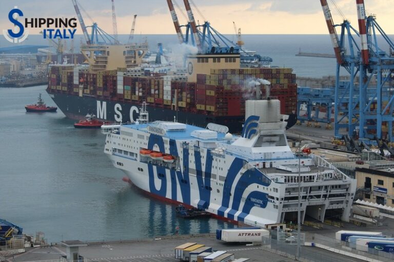 Fantastic (GNV – Grandi Navi Veloci – Msc portacontainer – terminal Sech 2074