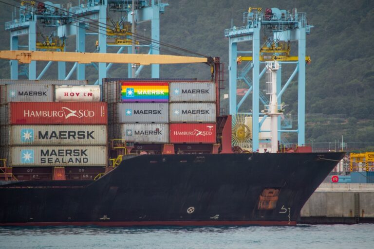 Maersk container – Vado Gateway