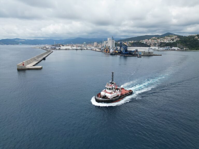 Rimorchiatore Carmelo Noli – porto di Savona