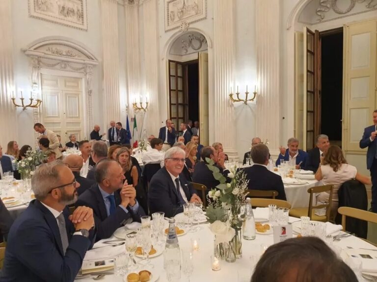 Assotosca-cena-conviviale-2024-13-992×744