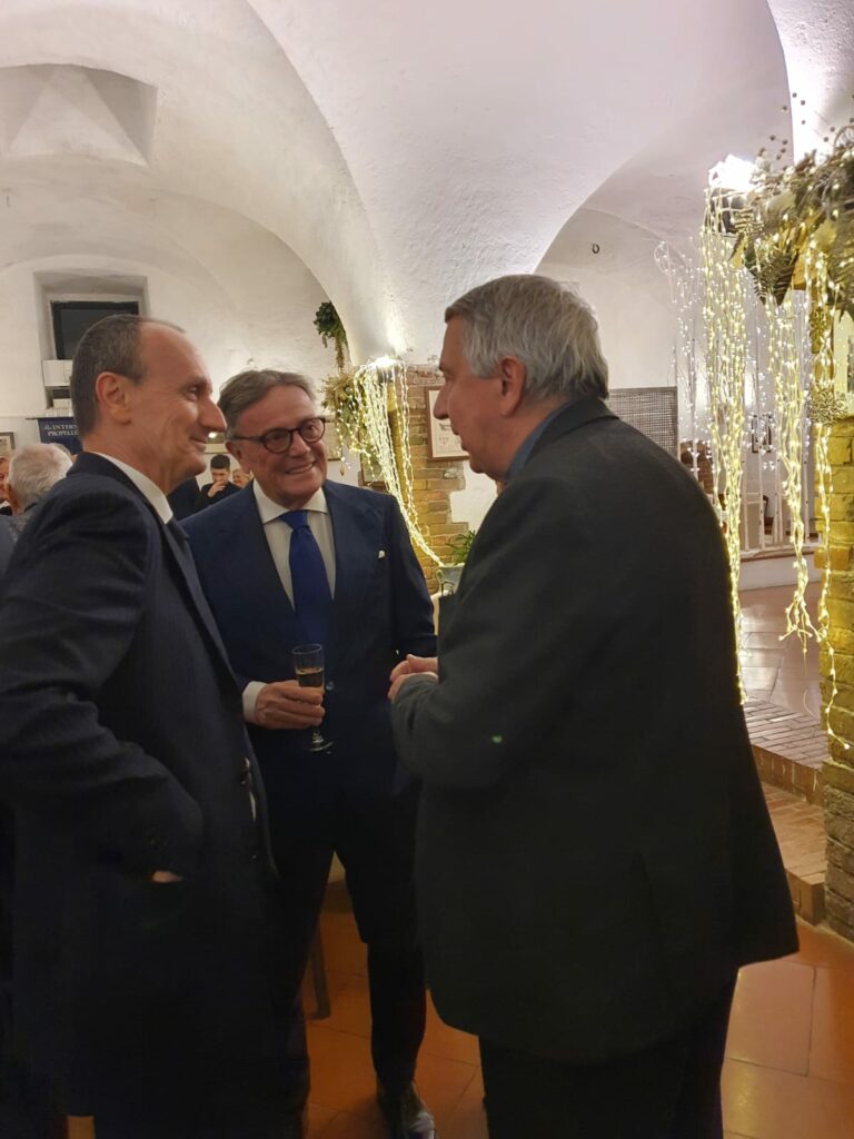 WhatsApp Image 2024-12-10 at 22.15.16