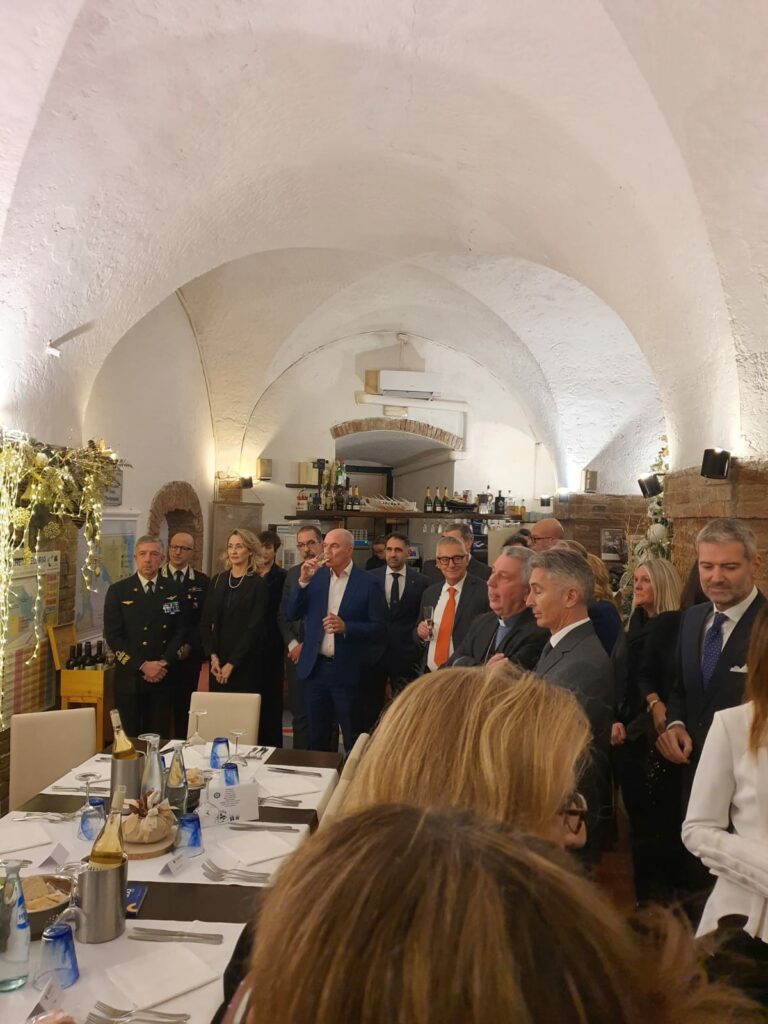 WhatsApp Image 2024-12-10 at 22.33.39