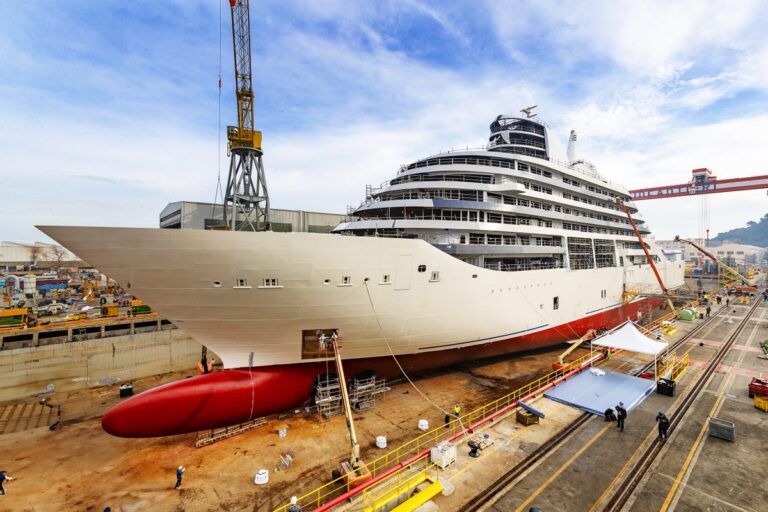 Four Seasons I (Four Seasons Yacht) – varo ad Ancona