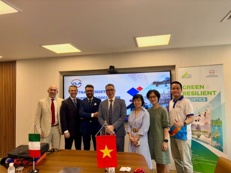 Spediporto missione in Vietnam (9)