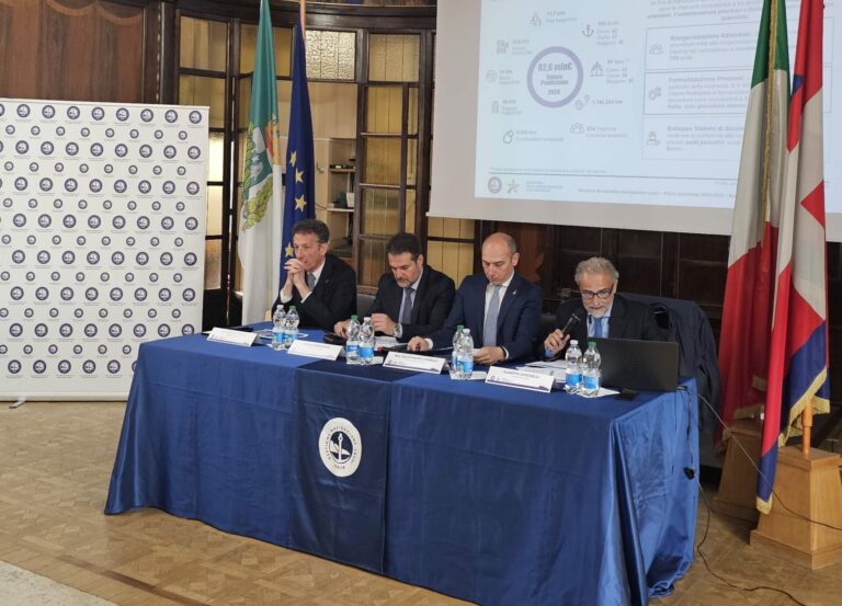 Gestione Navigazione Laghi piano industriale