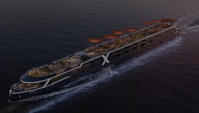 Celebrity Compass nave fluviale