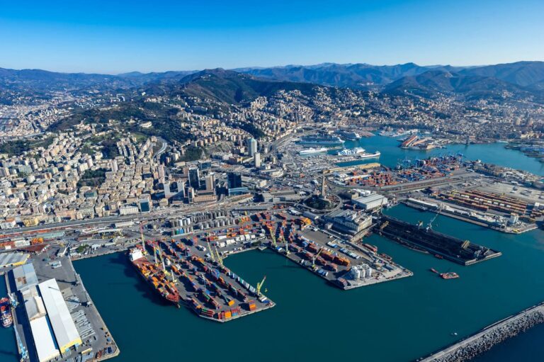 Genoa Port Terminal (Spinelli) Terminal Rinfuse Genova