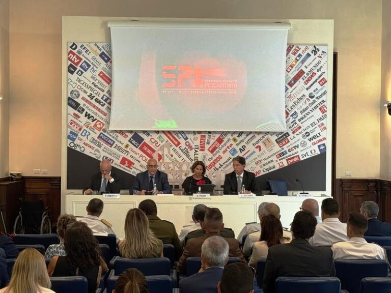 Foto conferenza stampa Seafuture 2025 presso Stampa Estera Roma