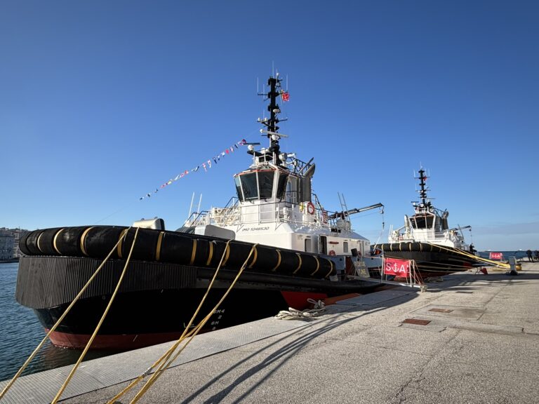 Captian Cat e Med Rigel (Tripmare)