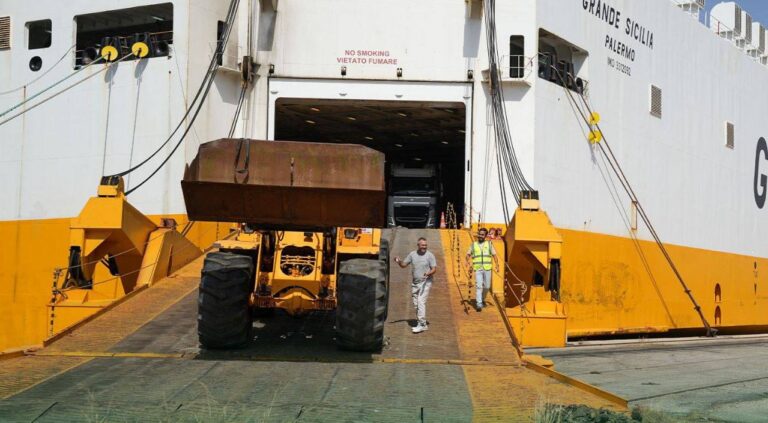 GRande Sicilia Latakia (2)