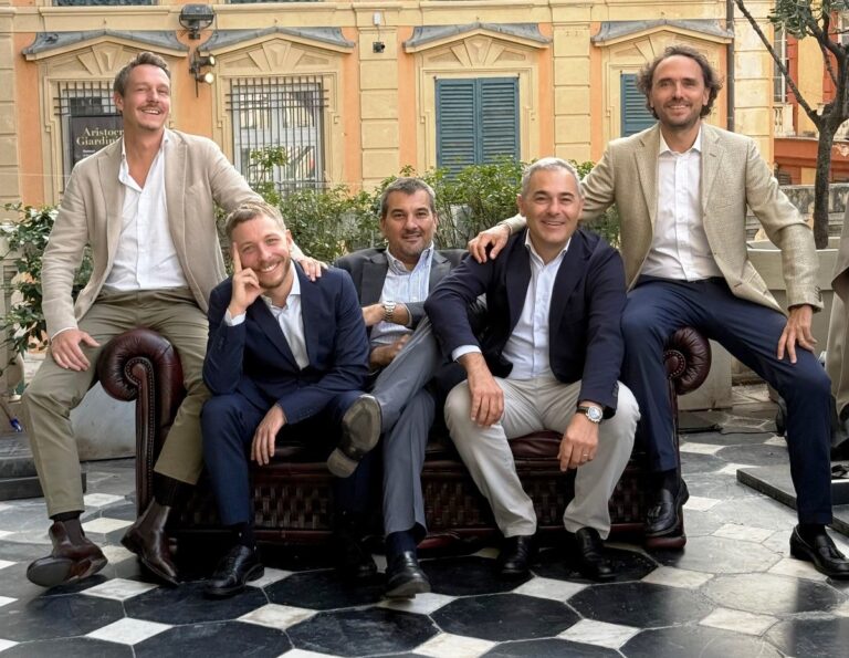 Lightship Chartering