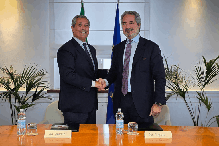 Firma Concessione Porto Ancona