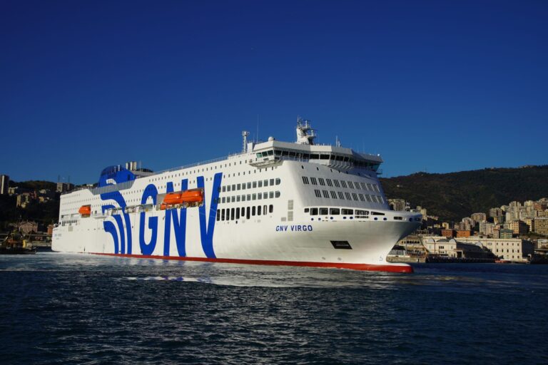 Gnv Virgo a Genova