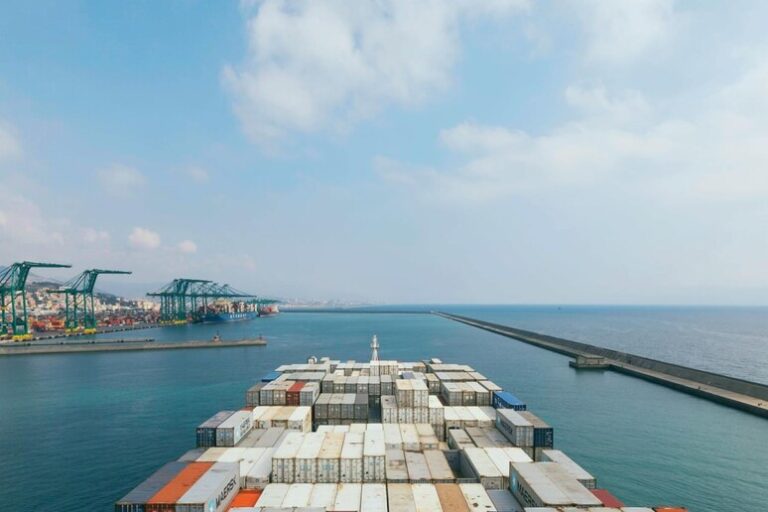 Psa Genova Pra’ ingresso nave portacontainer