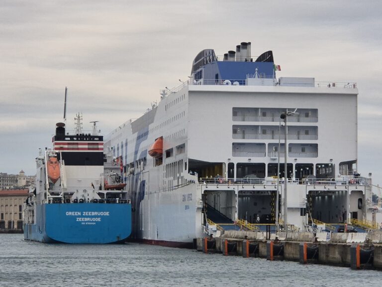 Green Zeebrugge (Axpo) Gnv Virgo – lng bunkering – Gnl – porto di Genova
