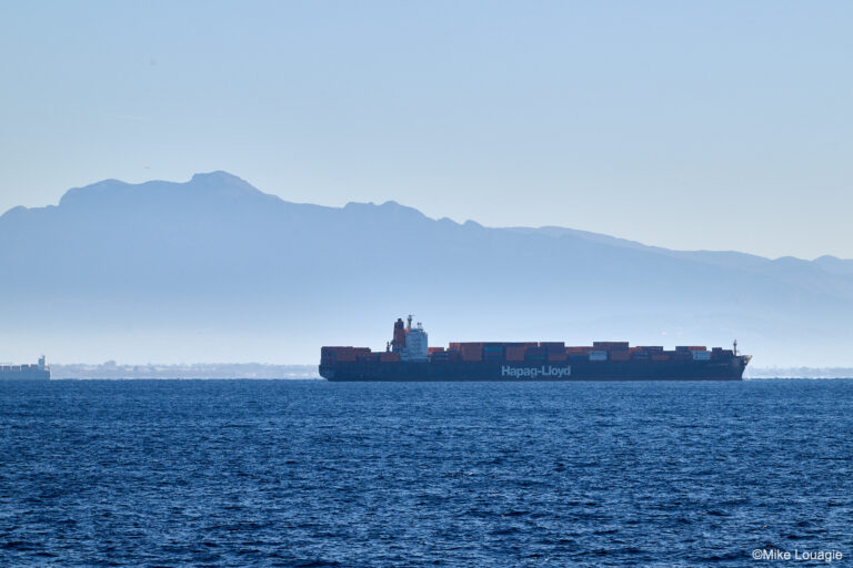 Salerno_Hapag-Lloyd_LOU_4746 container