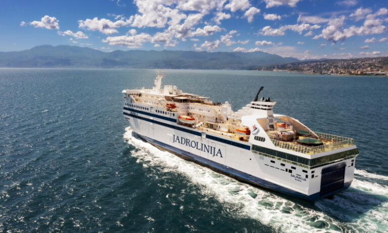 ship_62_thumb_0_1721295393