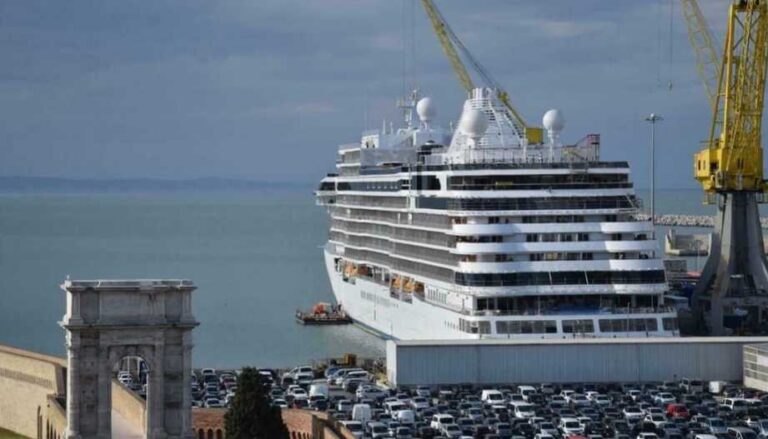 Nave Fincantieri – porto Ancona – corriereadriatico.it