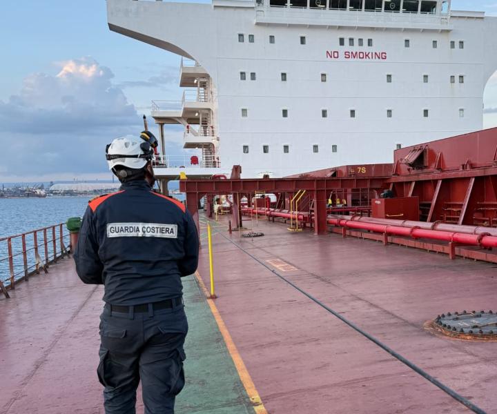 Psc Taranto blocco nave