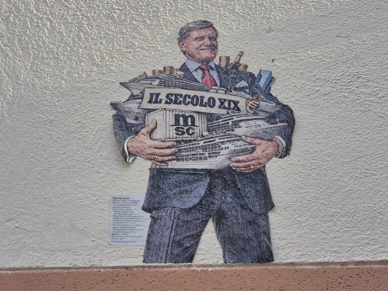 Aponte poster street art a Genova