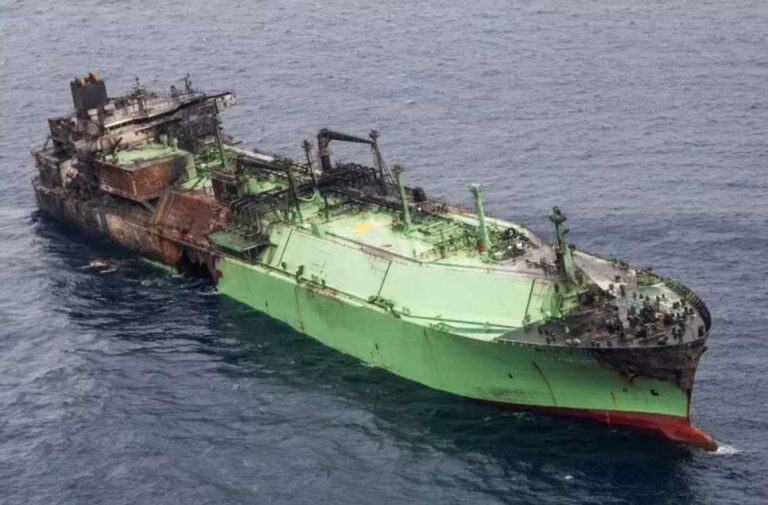 Arctic Metagaz nave metaniera –