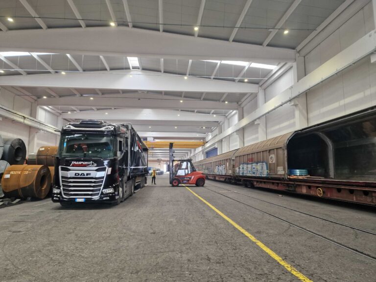 Attività operative di TP – Trasporti Pesanti, integrazione tra trasporto su gomma e ferroviario