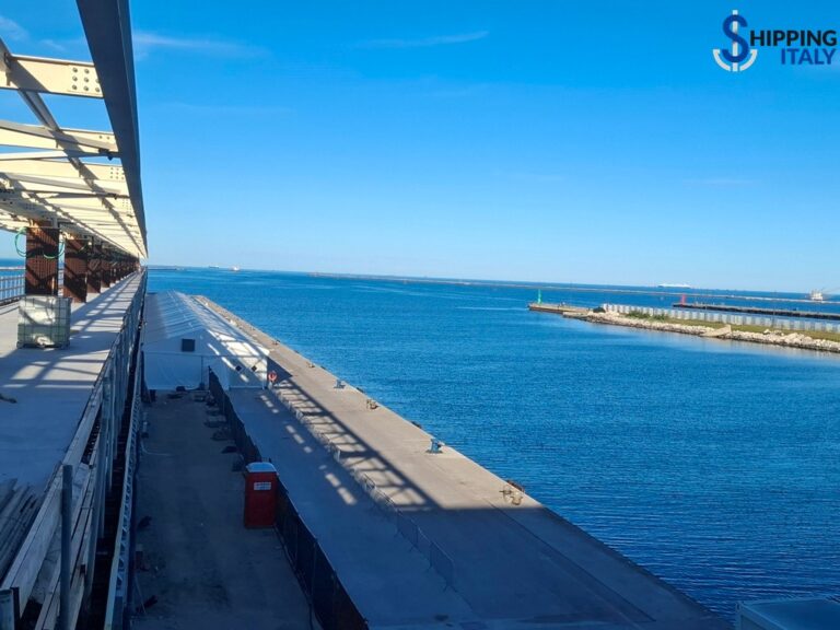 Ravenna porto – Nuovo terminal crociere (40)