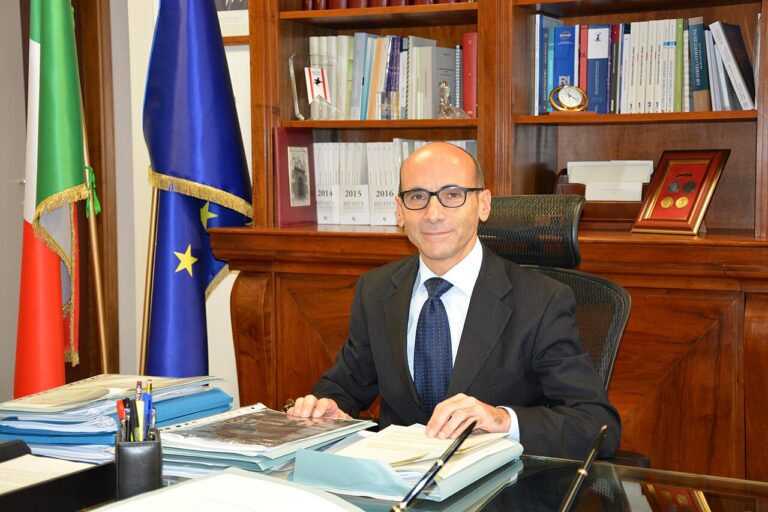 Giuseppe_Busia