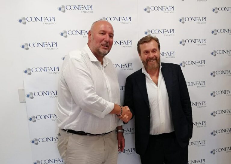 Il presidente di CONFAPI Taranto, ing. Fabio Greco, con il nuovo presidente della Sezione UNIONTRASPORTI CONFAPI, Alessandro Cauzo