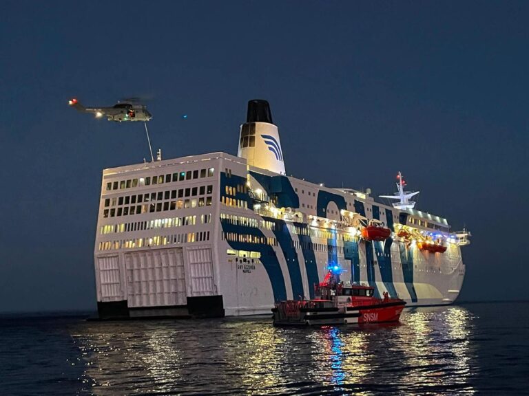 gnv azzurra (2)