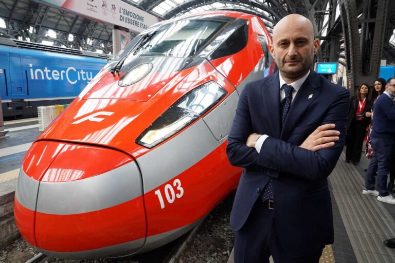 09_07_2026_Strisciuglio_Frecciarossa_interna