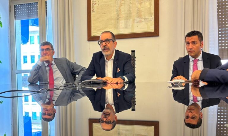 commissario straordinario Dionisi e Davide Gariglio presidente Adsp Mts