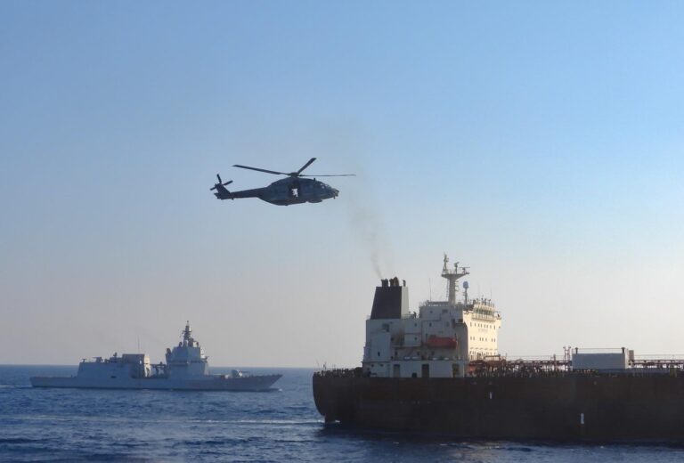 Marina Militare abbordaggio nave shadow fleet flotta ombra