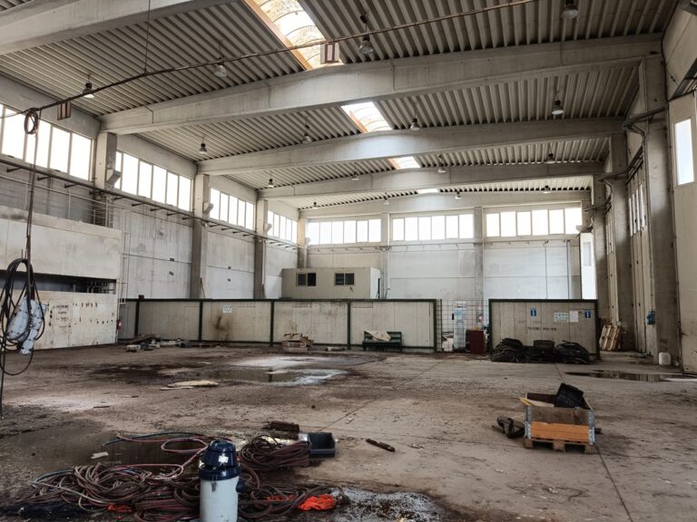 Officina
