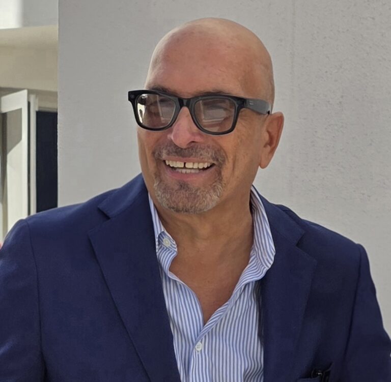 Maurizio Longo Trasportounito